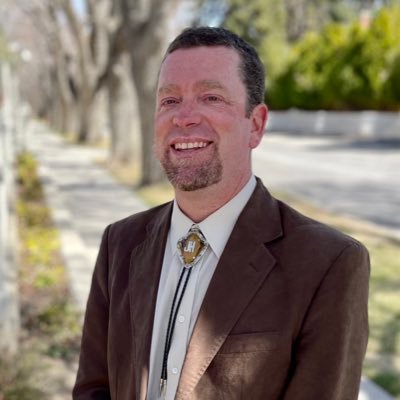 Dr. Justin Huntington